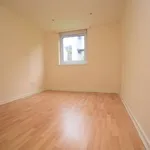 Rent 3 bedroom flat in Scotland