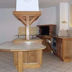 Appartement de 141 m² avec 6 chambre(s) en location à Argences en Aubrac