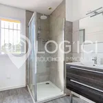 Rent 4 bedroom apartment of 99 m² in Uzein