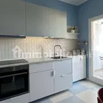 Rent 5 bedroom apartment of 70 m² in Barletta