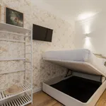 Rent 6 bedroom apartment in Lisbon