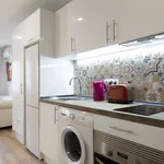 Rent 3 bedroom apartment of 50 m² in Sant Adrià de Besòs