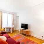 Appartement de 323 m² avec 1 chambre(s) en location à Paris