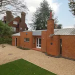 Rent 4 bedroom house in Cambridge