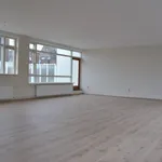 Huur 4 slaapkamer appartement van 125 m² in Centrum