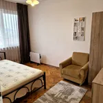 Rent 4 bedroom apartment of 90 m² in Гагарин