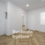 Pronajměte si 3 ložnic/e byt o rozloze 75 m² v Prague