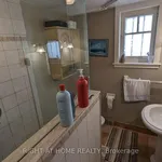 Rent 3 bedroom house of 469 m² in Toronto (Stonegate-Queensway)