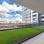 Pronajměte si 2 ložnic/e byt o rozloze 63 m² v Prague