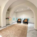 Rent 4 bedroom house of 100 m² in Florence