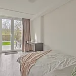 Huur 8 slaapkamer appartement van 135 m² in Alpen Rondwegbuurt