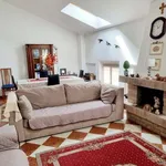 Rent 3 bedroom house of 105 m² in Modena