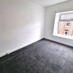 Rent 3 bedroom flat in Caerphilly