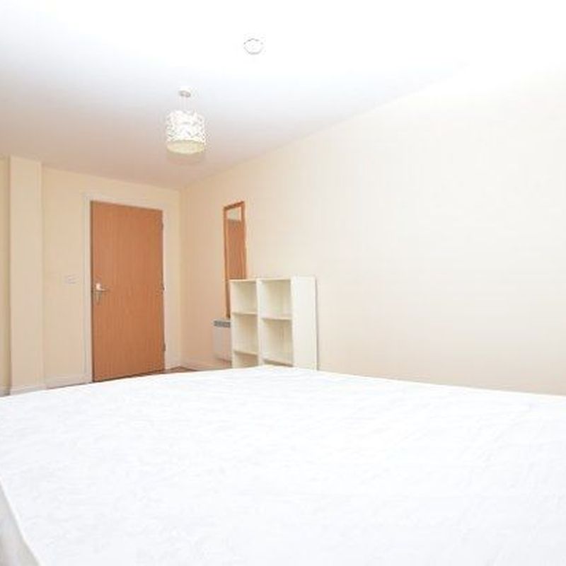 Flat to rent in Royal Plaza, Sheffield S1 Eckington
