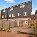 Rent 4 bedroom house in Basingstoke and Deane