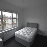 Rent 6 bedroom house in North East England