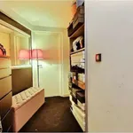 Appartement de 700 m² avec 1 chambre(s) en location à Paris