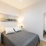 Rent 1 bedroom apartment of 39 m² in barcelona