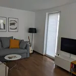 Rent 1 bedroom apartment of 52 m² in Dusseldorf