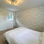 Rent 4 bedroom apartment in Surrey Heath