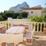 ESPACIOSA VILLA EN CALPE