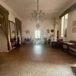 Rent 7 bedroom apartment of 250 m² in Venezia