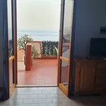 Rent 4 bedroom house of 115 m² in Sant'Alessio Siculo