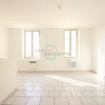 Appartement de 53 m² avec 3 chambre(s) en location à Marseille