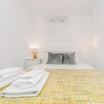 Rent 1 bedroom apartment in Lisbon