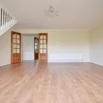 Maisonette to rent in Croxley View, Watford WD18