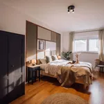 Rent 4 bedroom apartment of 99 m² in Berlin