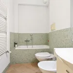 Rent 2 bedroom apartment of 90 m² in Florence