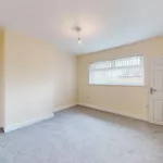 Rent 2 bedroom flat in Yorkshire And The Humber