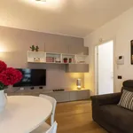 Rent 1 bedroom apartment of 64 m² in milan