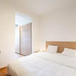 Rent 1 bedroom apartment of 85 m² in Ixelles