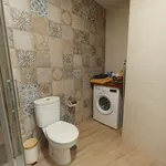 Alquilo 5 dormitorio apartamento de 72 m² en Seville