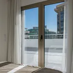 Rent 2 bedroom apartment of 45 m² in Lisboa