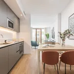 Rent 1 bedroom apartment of 420 m² in Valencia