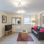 Rent 1 bedroom flat of 538 m² in Basingstoke and Deane