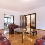 Rent 7 bedroom house of 450 m² in Zagreb