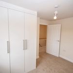 Rent 3 bedroom flat in East Midlands