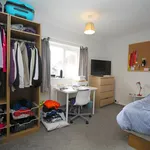 Rent 5 bedroom house in East Midlands