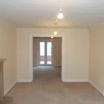 Rent 4 bedroom house in Wolverhampton