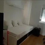 Rent 3 bedroom apartment in Lisbon