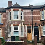 Rent 6 bedroom house in South West England