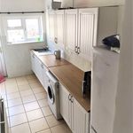 Rent 3 bedroom house in Swansea