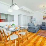 Rent 2 bedroom apartment of 1076 m² in Lisbon