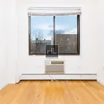 Rent 2 bedroom apartment in Brooklyn