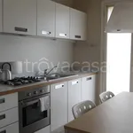 Rent 4 bedroom house of 155 m² in Bogogno