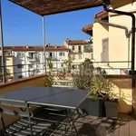 Rent 1 bedroom apartment of 45 m² in Florence